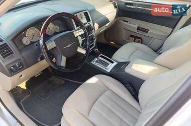 Седан Chrysler 300C 2006 в 