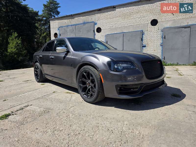 Chrysler 300C 2018