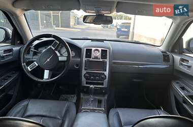 Универсал Chrysler 300C 2009 в 