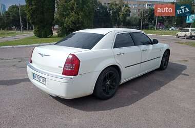 Седан Chrysler 300C 2005 в 