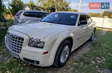 Седан Chrysler 300C 2008 в Владимире
