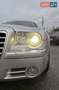 Универсал Chrysler 300C 2004 в 
