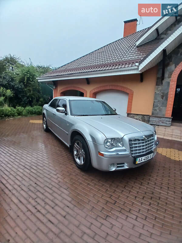 Седан Chrysler 300C 2006 в Киеве фото 3 Седан Chrysler 300C 2006 в Киеве