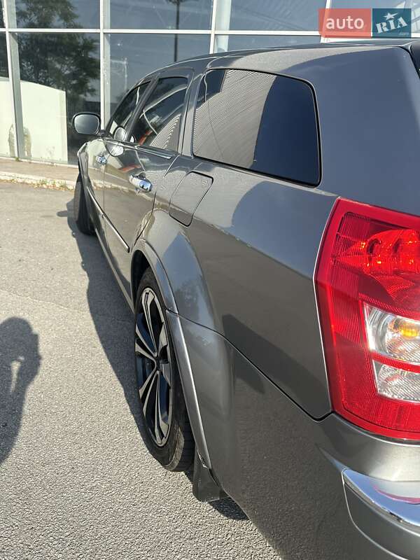 Універсал Chrysler 300C 2009 в Запоріжжі