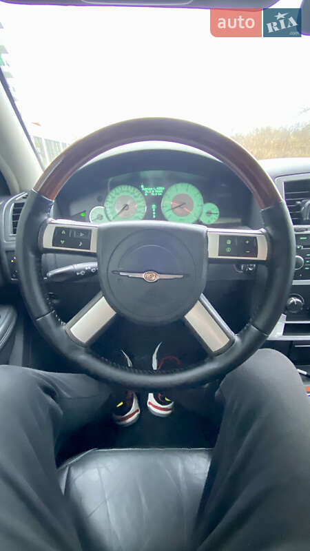 Седан Chrysler 300C 2008 в Львові фото 25 Седан Chrysler 300C 2008 в Львові