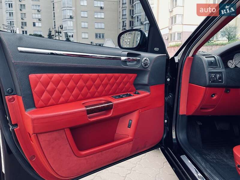 Седан Chrysler 300C 2005 в Києві фото 9 Седан Chrysler 300C 2005 в Києві