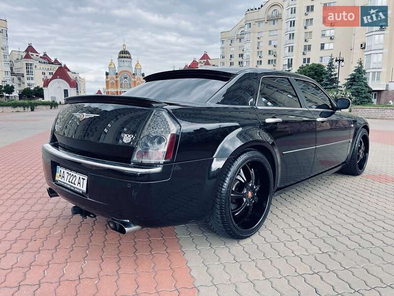 Седан Chrysler 300C 2005 в Києві фото 6 Седан Chrysler 300C 2005 в Києві