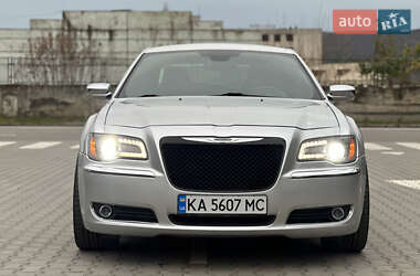 Седан Chrysler 300C 2012 в Могилів-Подільському