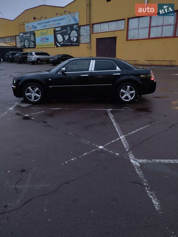 Седан Chrysler 300C 2005 в Житомире