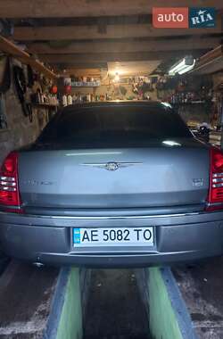 Седан Chrysler 300C 2006 в Желтых Водах