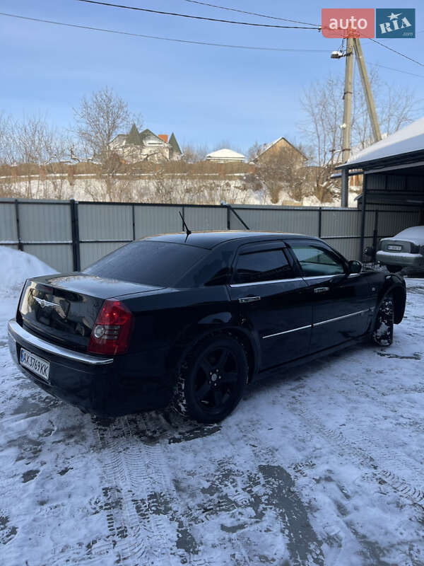 Седан Chrysler 300C 2008 в Золотоноше