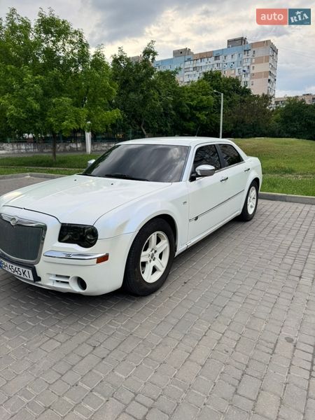 Седан Chrysler 300C 2008 в Одессе