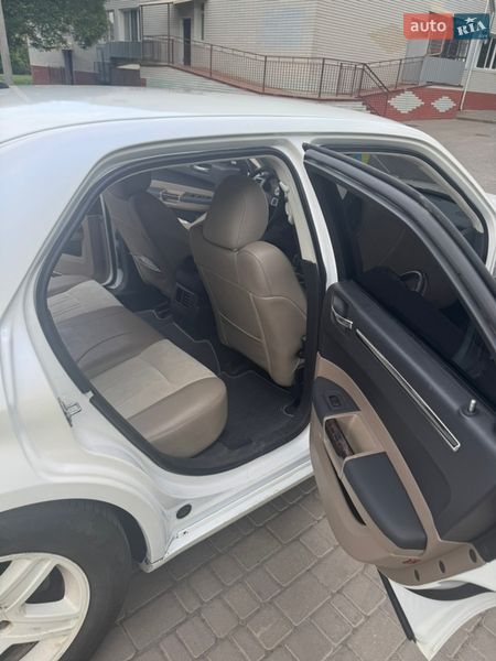 Седан Chrysler 300C 2008 в Одессе