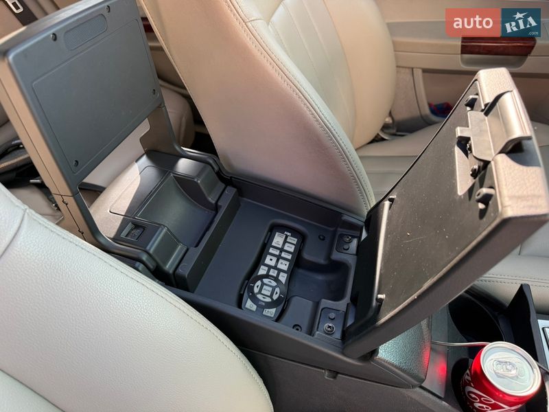 Седан Chrysler 300C 2005 в Виннице