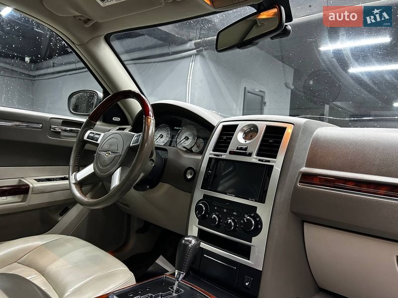 Седан Chrysler 300C 2006 в Черновцах фото 20 Седан Chrysler 300C 2006 в Черновцах