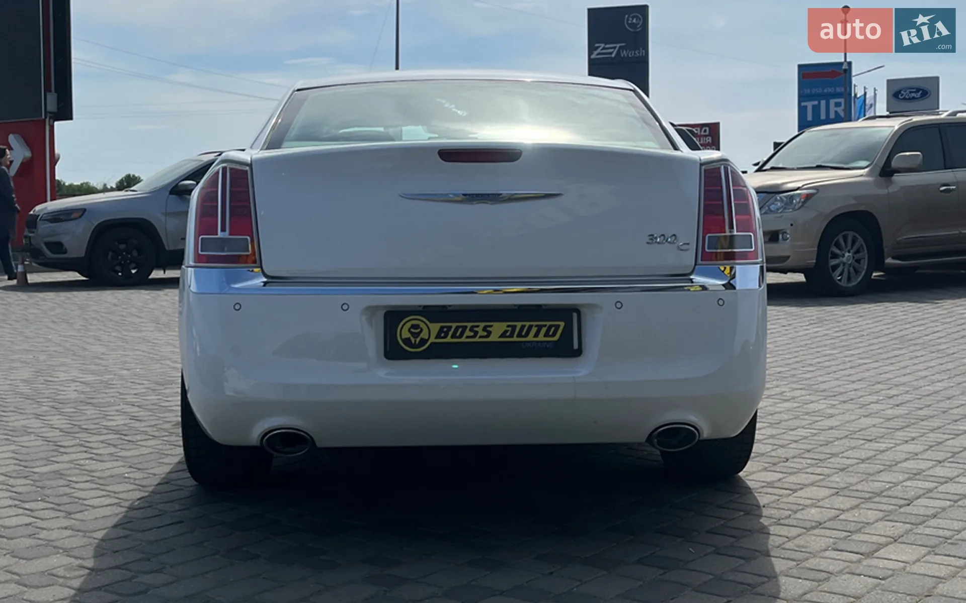 2012 Chrysler 300C - мініатюра 7