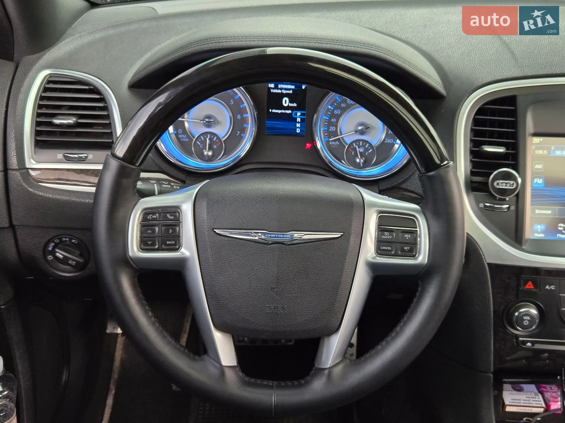 2012 Chrysler 300C - мініатюра 27