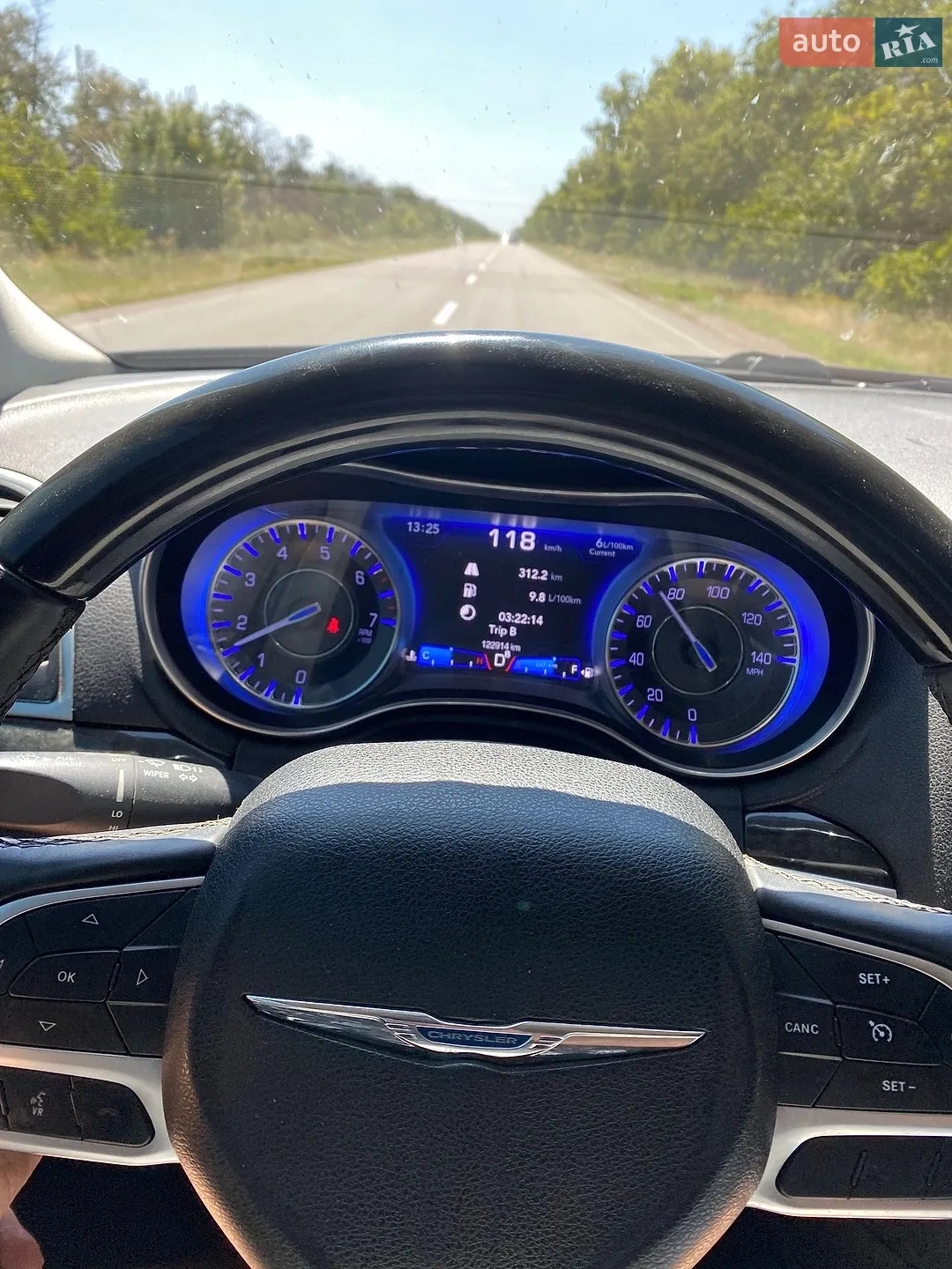 2017 Chrysler 300C - мініатюра 14