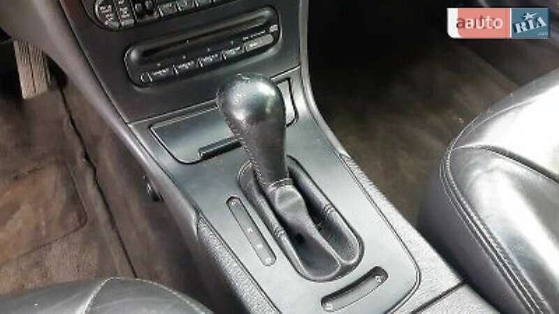 Седан Chrysler 300M 2000 в Обухове