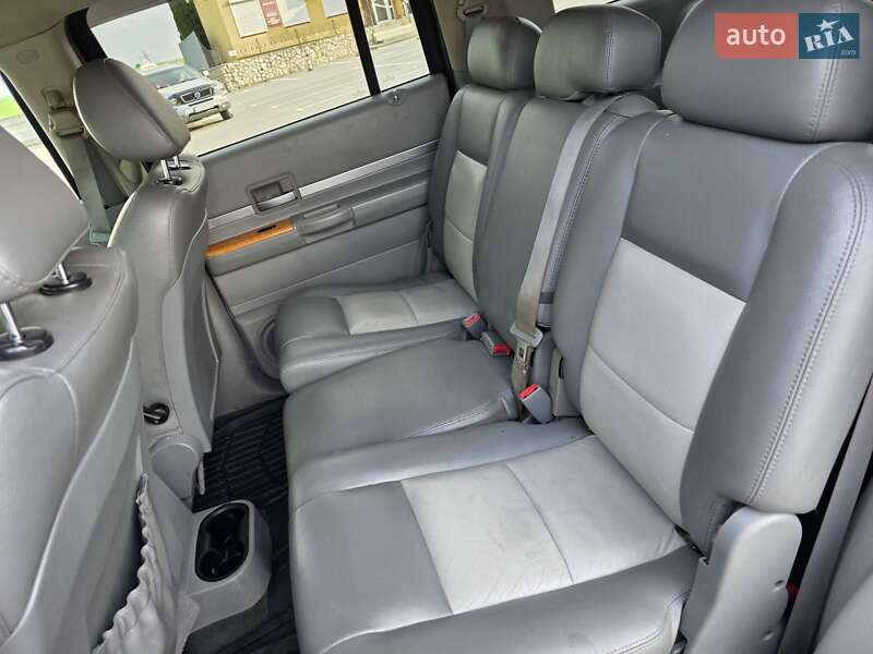 Внедорожник / Кроссовер Chrysler Aspen 2007 в Тернополе фото 28 Внедорожник / Кроссовер Chrysler Aspen 2007 в Тернополе