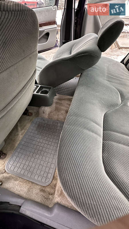 Седан Chrysler Cirrus 1995 в Києві
