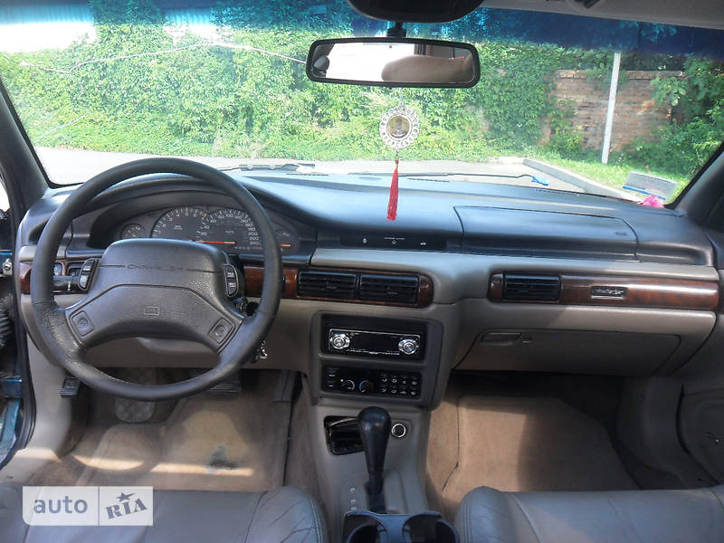 Седан Chrysler Concorde 1993 в Хмельницком