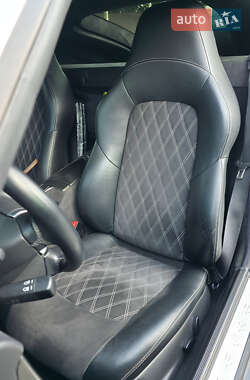 Купе Chrysler Crossfire 2004 в 