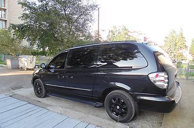 Минивэн Chrysler Grand Voyager 2003 в Трускавце