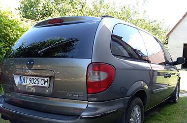 Минивэн Chrysler Grand Voyager 2006 в Рава-Русской