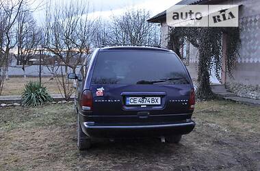 Минивэн Chrysler Grand Voyager 1997 в Черновцах