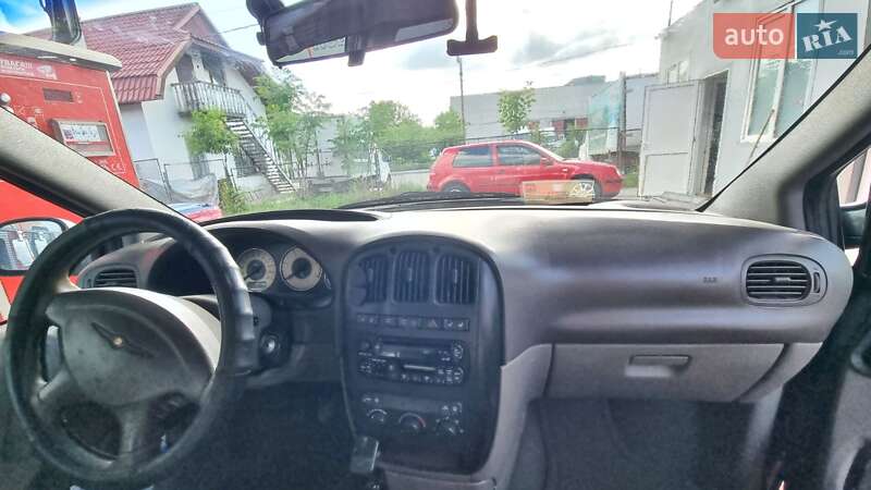 Минивэн Chrysler Grand Voyager 2001 в Ивано-Франковске