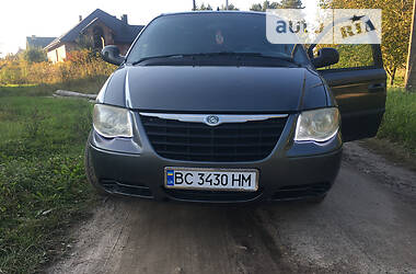 Минивэн Chrysler Grand Voyager 2005 в Львове