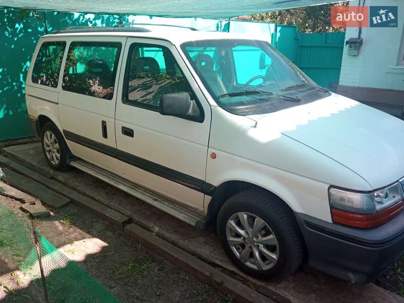 Минивэн Chrysler Grand Voyager 1995 в Харькове фото 10 Минивэн Chrysler Grand Voyager 1995 в Харькове