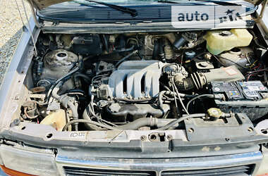 Минивэн Chrysler Grand Voyager 1994 в Ивано-Франковске