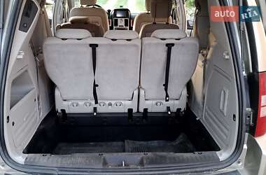 Минивэн Chrysler Grand Voyager 2008 в 