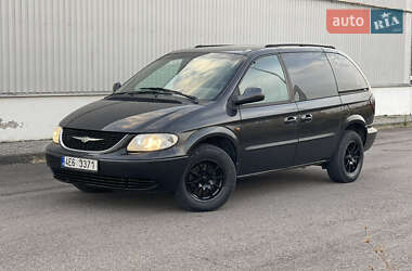 Минивэн Chrysler Grand Voyager 2004 в Хусте