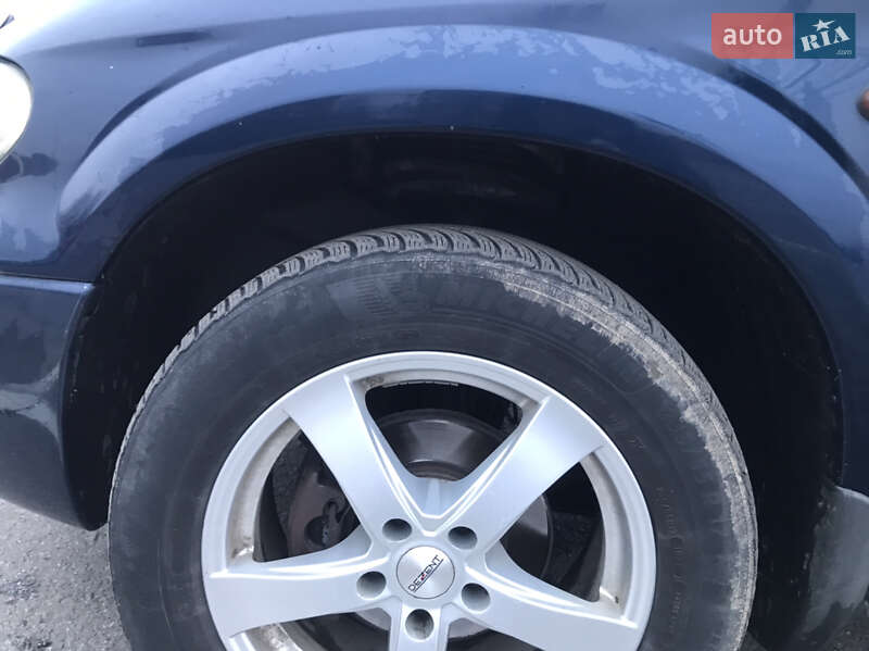 Минивэн Chrysler Grand Voyager 2003 в Ужгороде