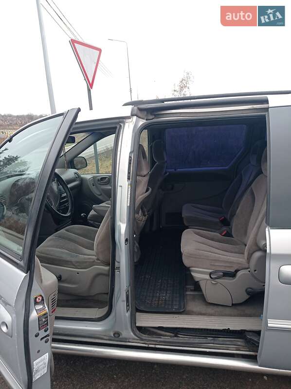 Мінівен Chrysler Grand Voyager 2001 в Львові
