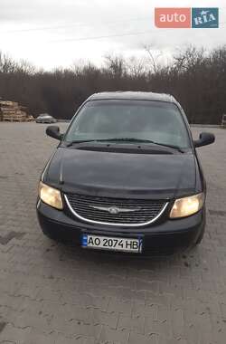 Мінівен Chrysler Grand Voyager 2002 в Ужгороді