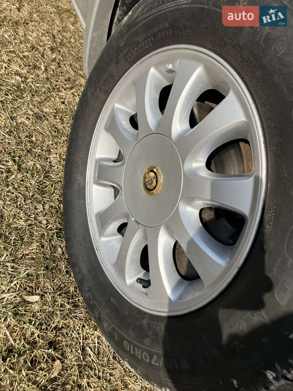 Минивэн Chrysler Grand Voyager 2001 в Львове