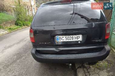 Универсал Chrysler Grand Voyager 2004 в 