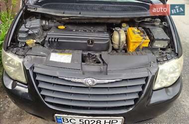 Универсал Chrysler Grand Voyager 2004 в 