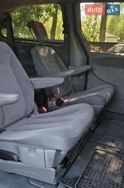 Минивэн Chrysler Grand Voyager 2007 в 