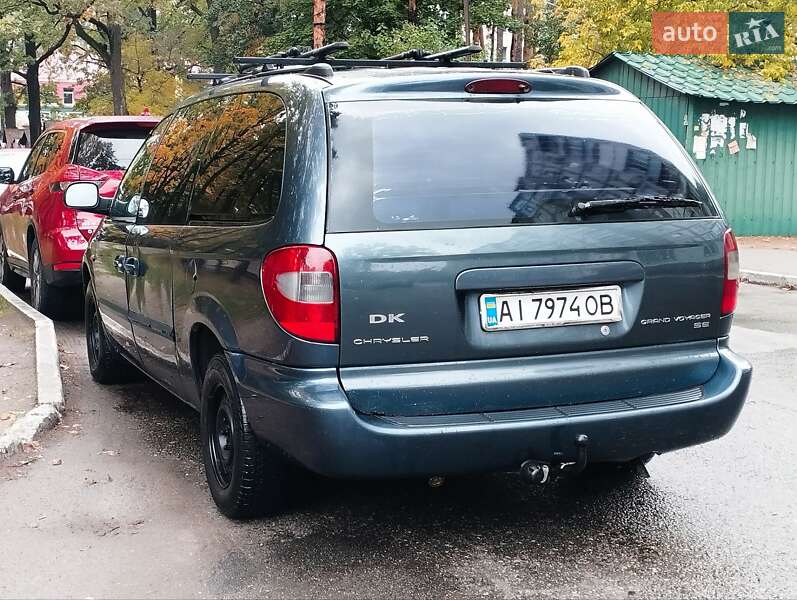 Минивэн Chrysler Grand Voyager 2001 в Киеве фото 6 Минивэн Chrysler Grand Voyager 2001 в Киеве