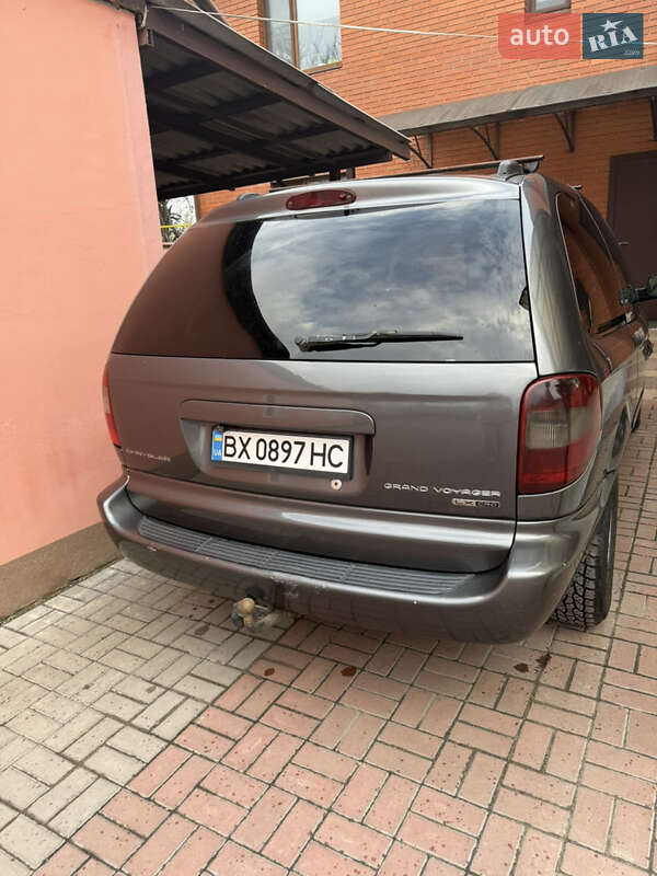 Минивэн Chrysler Grand Voyager 2004 в Днепре
