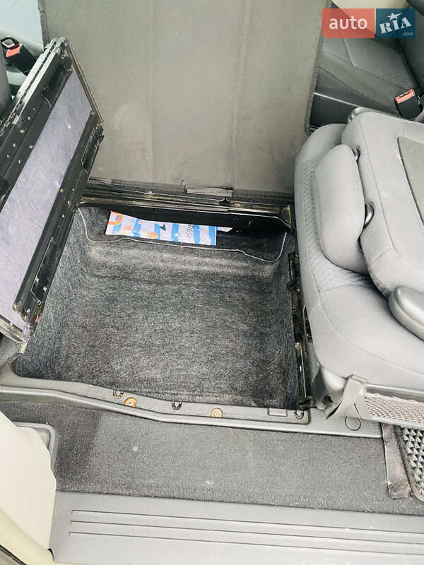 Мінівен Chrysler Grand Voyager 2010 в Одесі