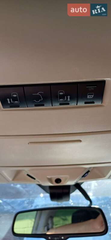 Минивэн Chrysler Grand Voyager 2008 в Калиновке фото 13 Минивэн Chrysler Grand Voyager 2008 в Калиновке