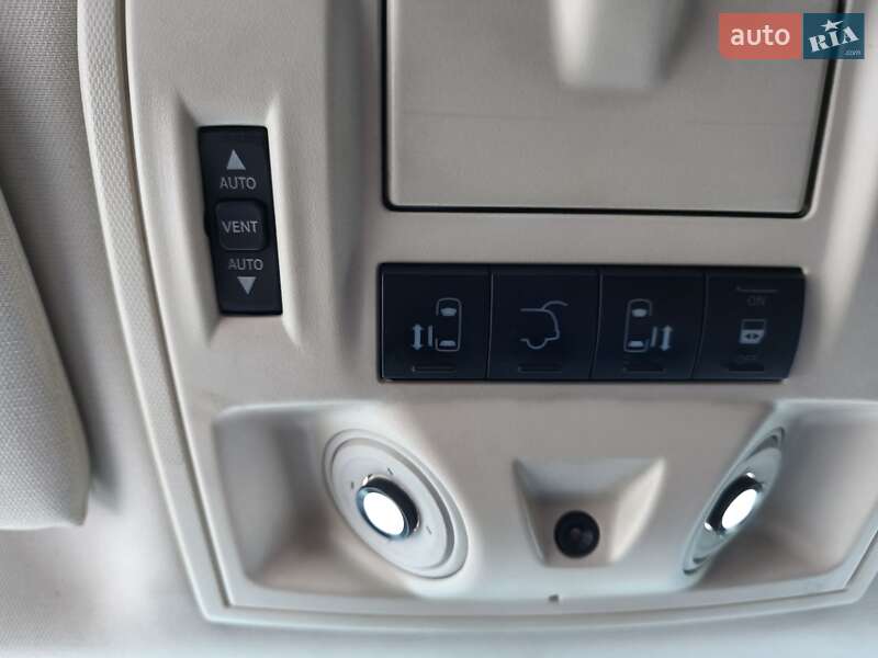 Мінівен Chrysler Grand Voyager 2008 в Івано-Франківську