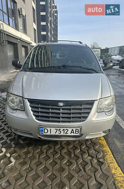 Мінівен Chrysler Grand Voyager 2004 в Івано-Франківську