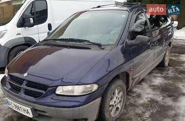 Мінівен Chrysler Grand Voyager 1998 в Нововолинську